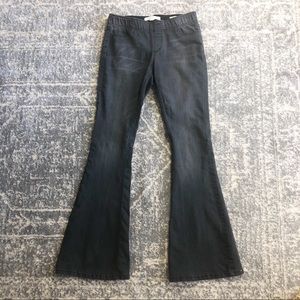 Kenneth Cole Smoked Gray Flare Pull On HighRise 4